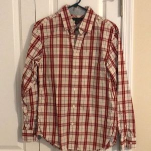 Long sleeved (small) button down